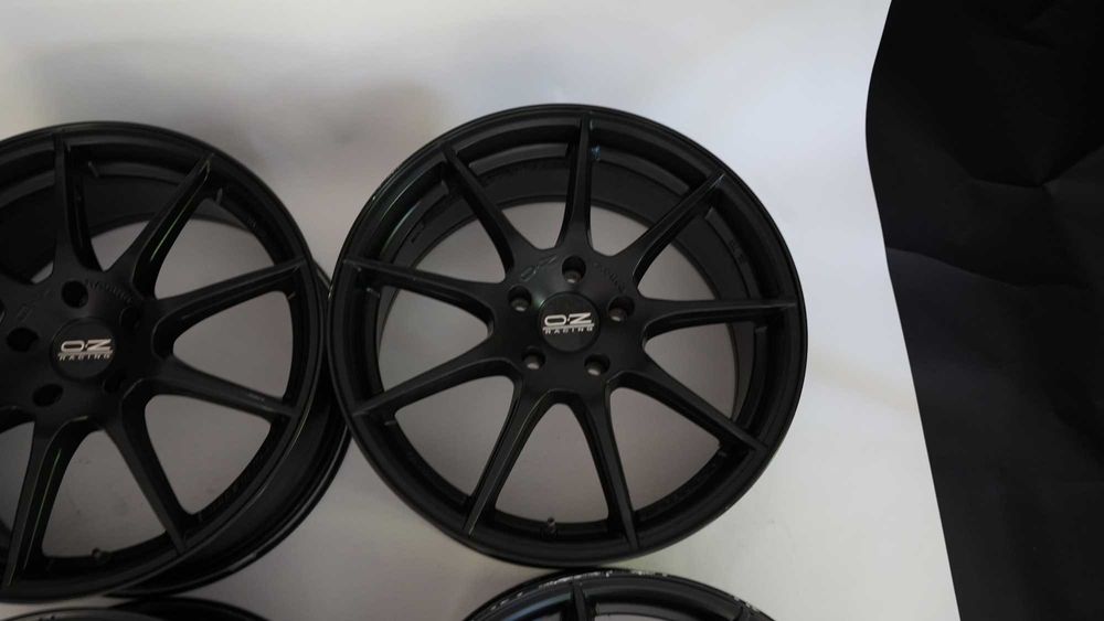 Felgi aluminiowe OZ Racing Omnia R18 5x112 ET45 8J
