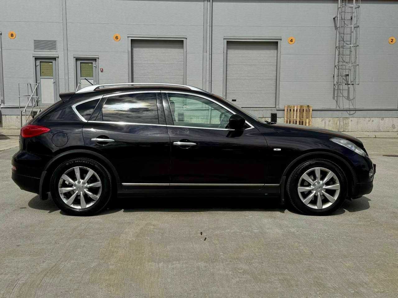 Infiniti EX25 (Розстрочка / Лізинг)
