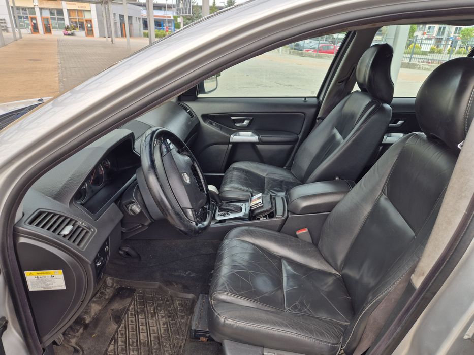 Volvo XC90 2.4 TD, Hak