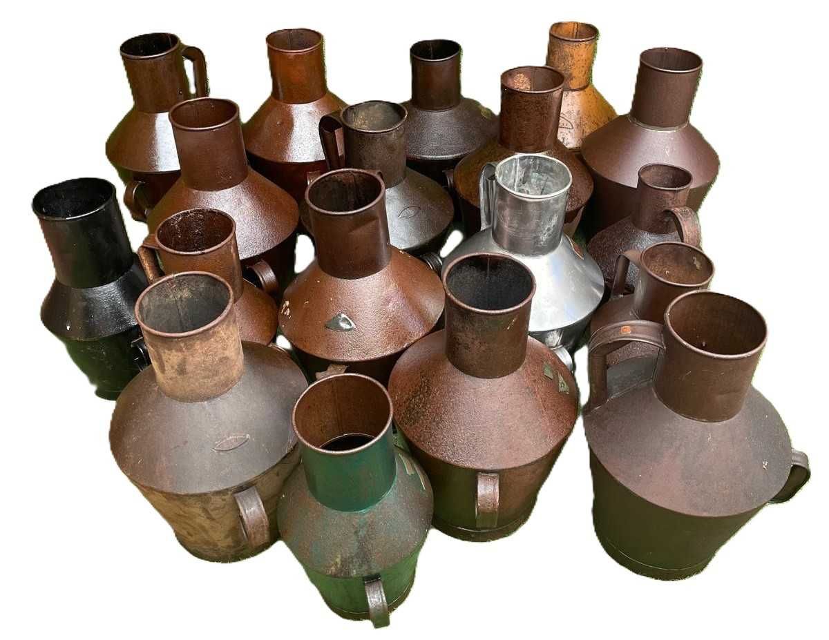 Almudes em latoaria tradicional para coleção/decoração
