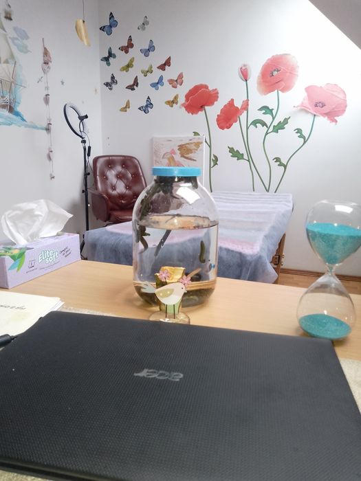 Гирудолог, фитотерапевт,массажист . Более 20 лет опыта.