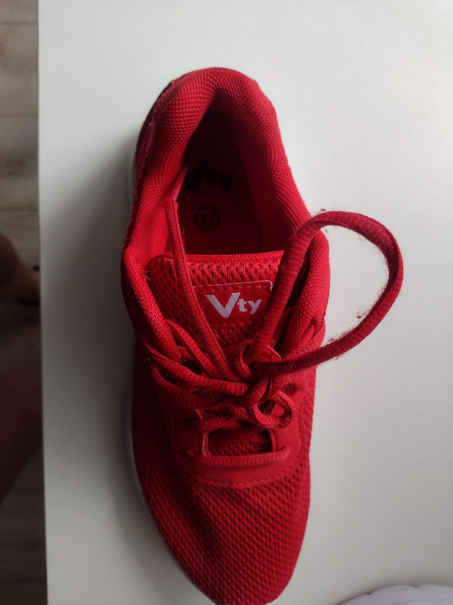 Buty adidasy victory