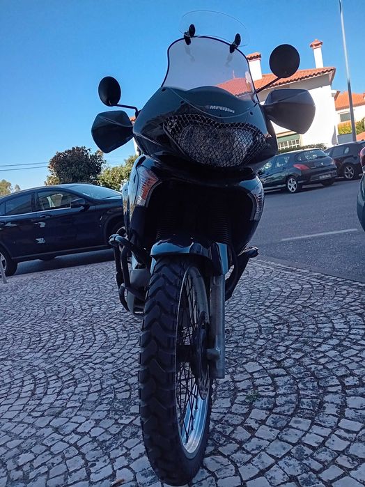 Honda transalp 650 com 56000km