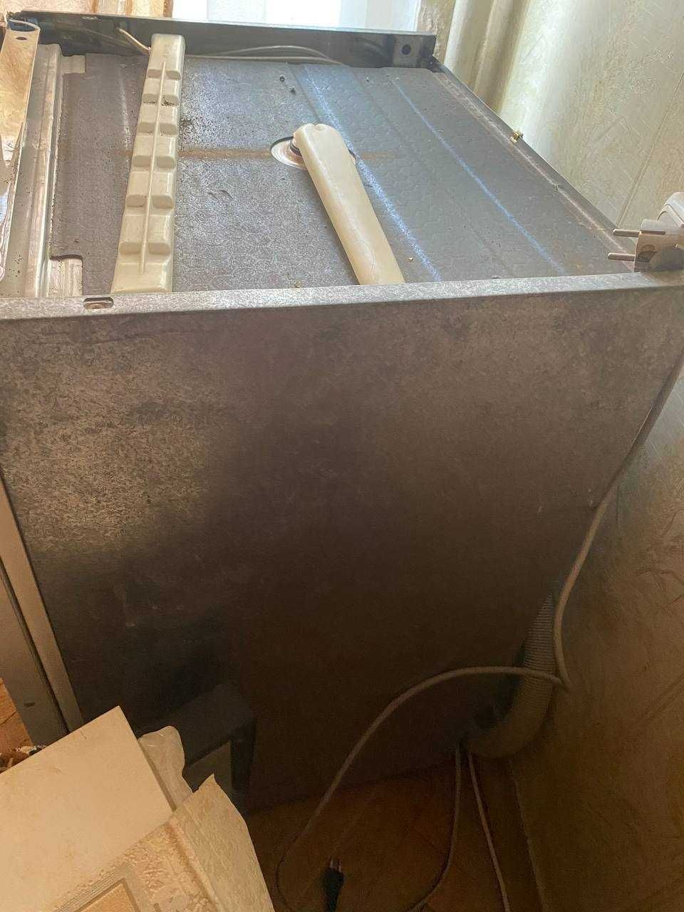Посудомийна машина Siemens SN 33302/08