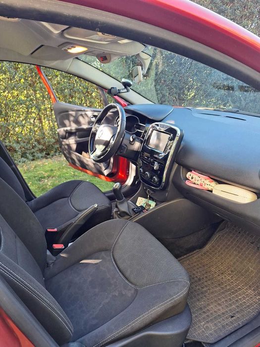 Sprzedam Renault Clio 0,9Tce 90Km 2013 r.