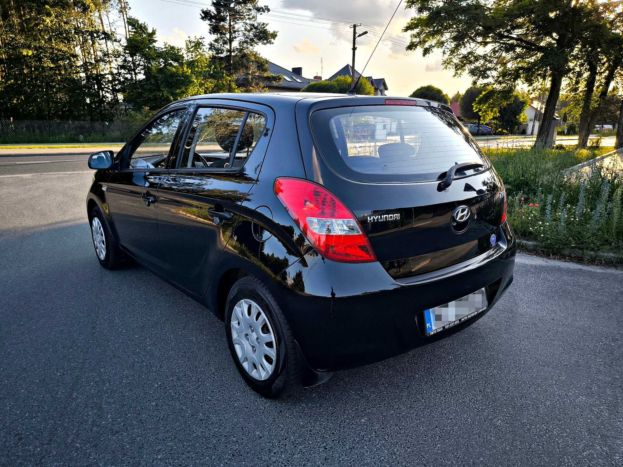 Hyundai i20 1.2 benzyna 2010r. Polski Salon