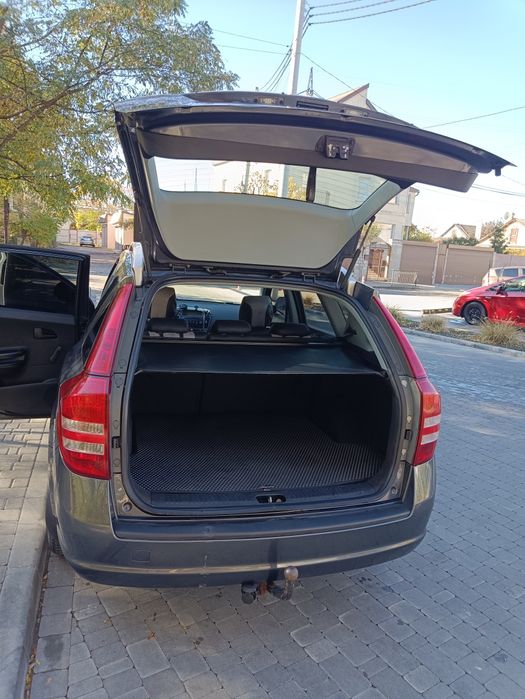 Продам Кіа Ceed 1.6d 2008