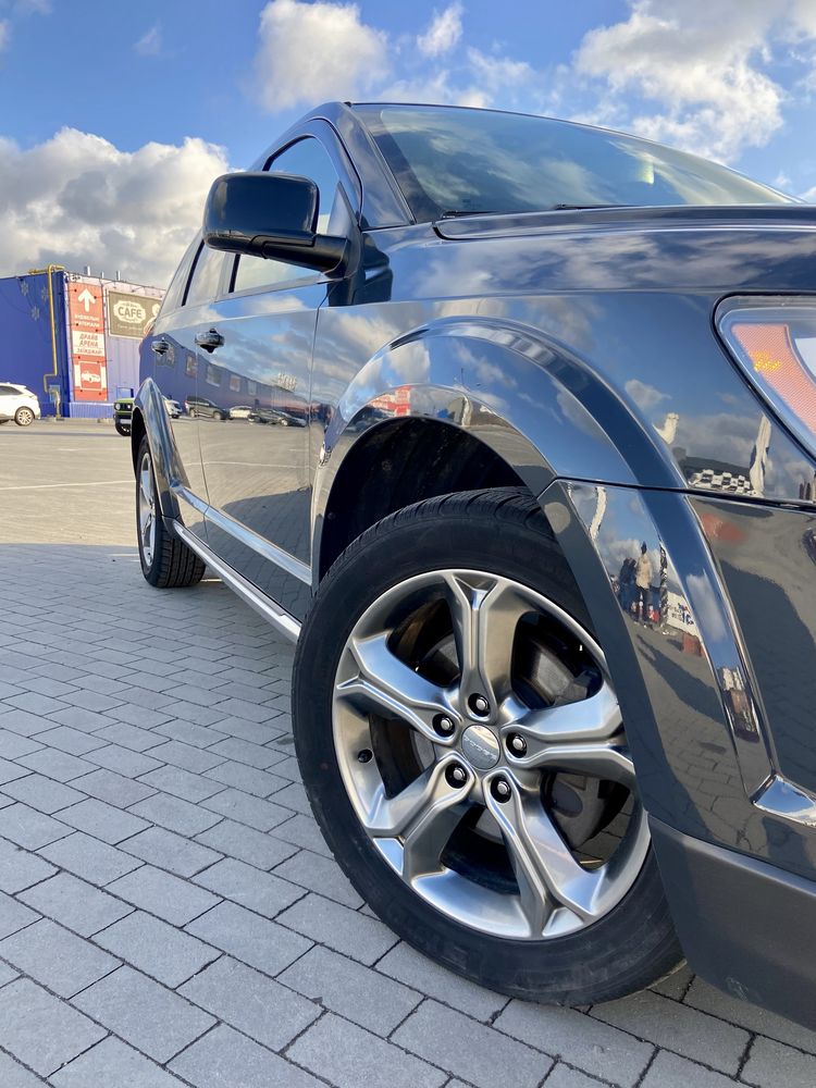 Продаю Dodge Journey 2017, 2.4 бензин, автомат