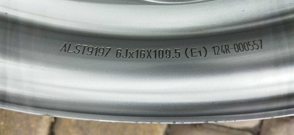 Диски Спарка Ford Transit custom  R16  6x180  6J  ET109.5  Dia 138.8