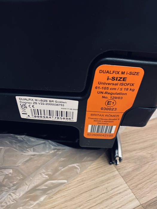 Автокресло Britax-Romer Dualfix M-Isize V22 с 3 месяцев до 4 лет 2024