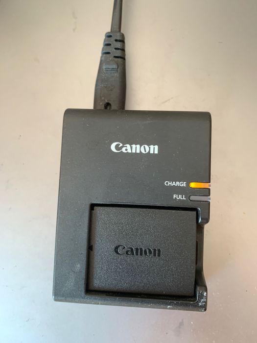 Canon EOS 4000D Camera