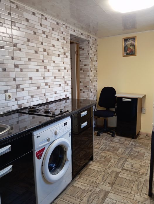 Сдам 1 к домик Рихтера/Дом мебели