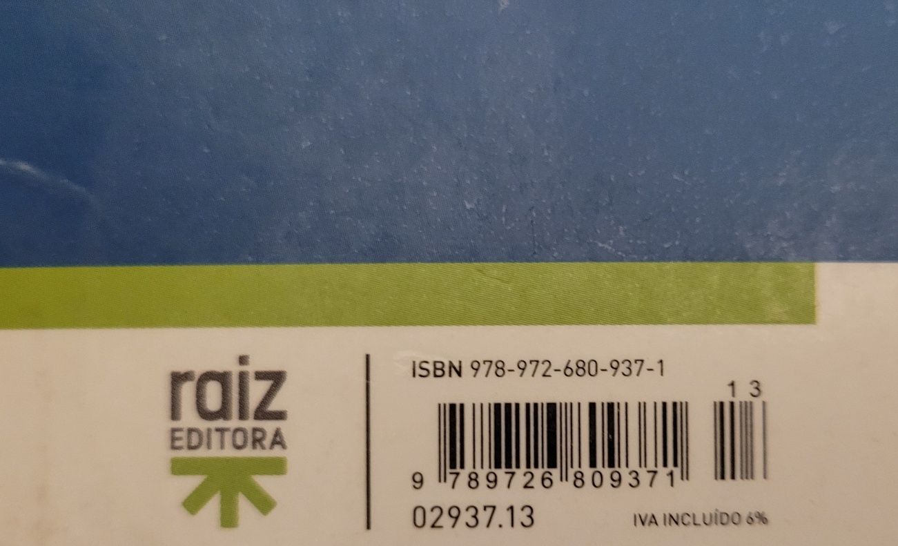 Livros 8° ano de geografia, físico-química e português