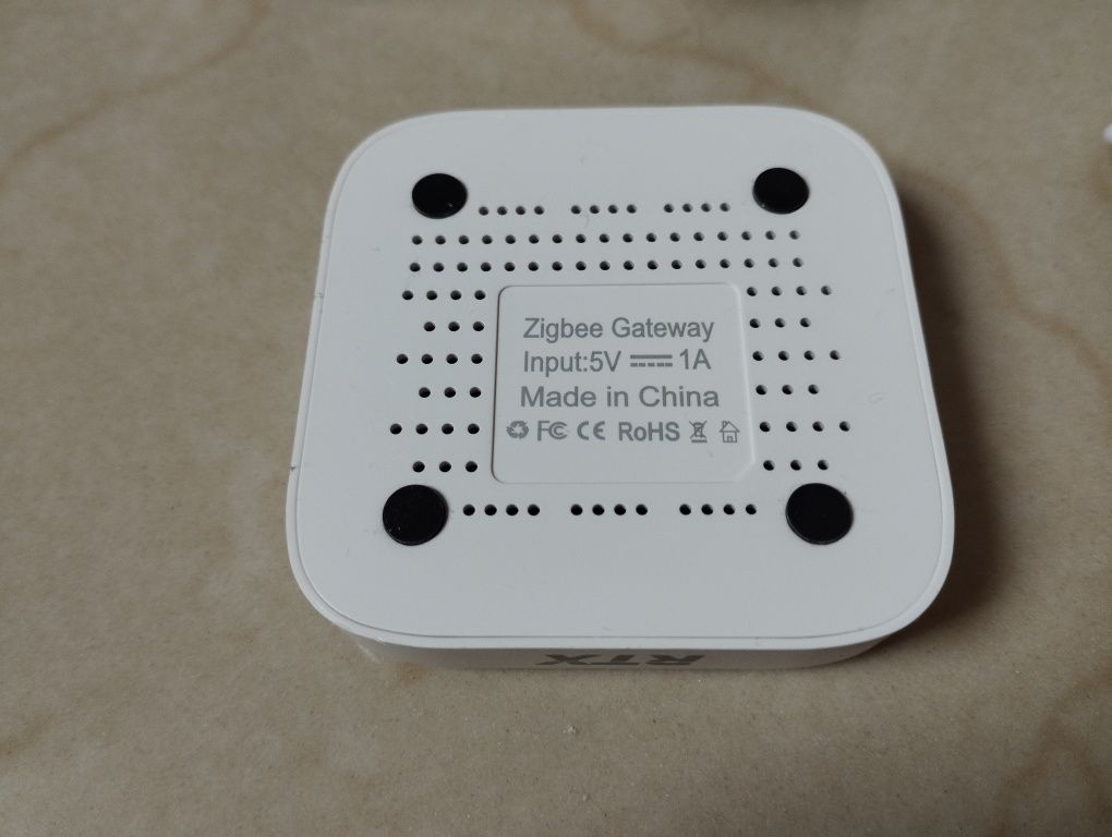 Centralka Bramka ZigBee Wifi tuya RTX ZGW