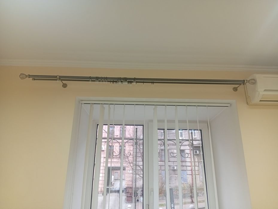 Карниз подвійний, настінний