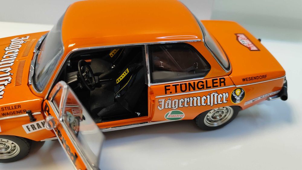 BMW 2002 Rally Monte Carlo 1973 Jagermeister AUTOart 1/18