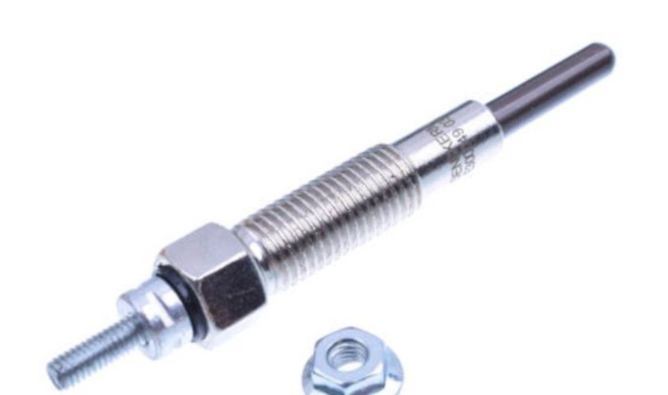 Свечи накала 4 штуки E300049 Denckermann