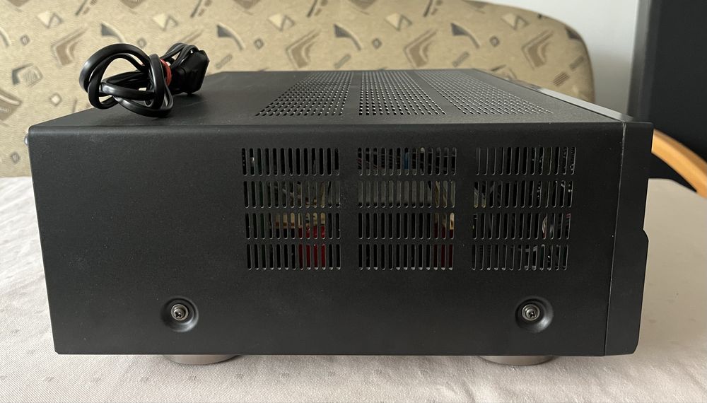 Amplituner 5.1 Yamaha RX-V471 – pilot, mikrofon YPAO, antena