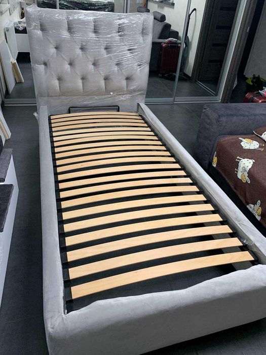 Односпальная кровать