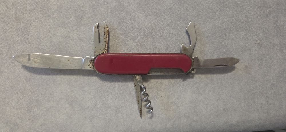 Scyzoryki z czasów PRL