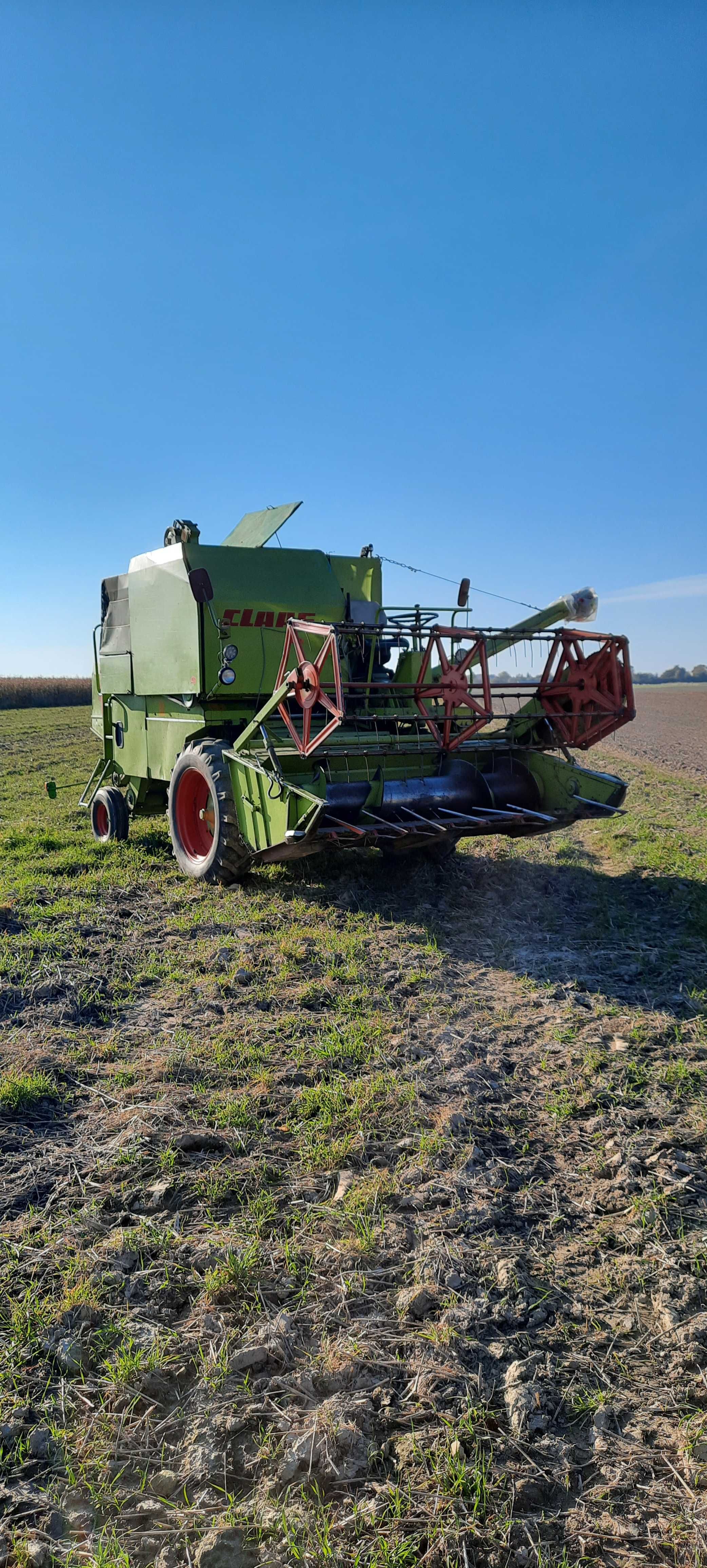 Claas compact 30