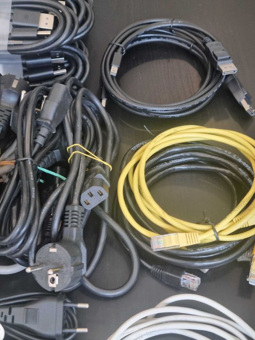 Pack Cabos HDMI/USB/VGA/Alimentação/Redes - lote completo 10 €