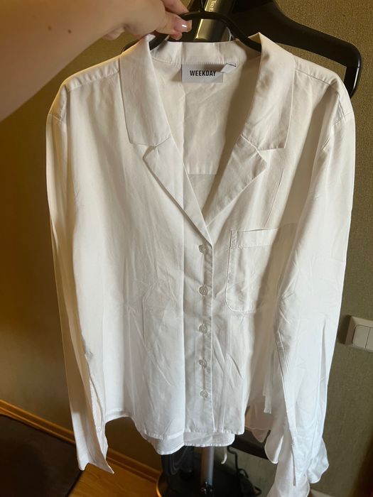 Нова Сорочка Weekday біла