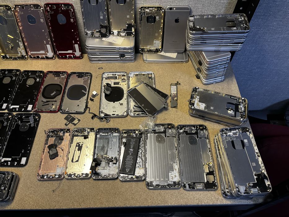 Iphone 5,5S,SE,6,6S, 6Pluse,7,7Pluse,8,8Pluse (Корпуса та інші деталі)