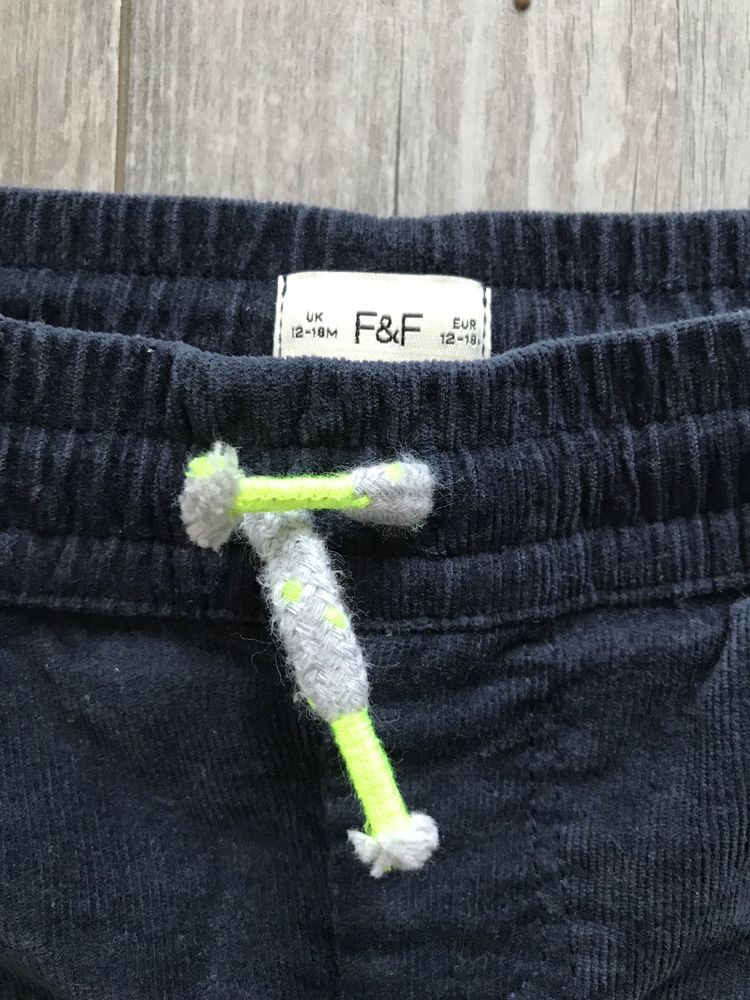 Штани джинси мікровельвет 12-18 місяців F&F