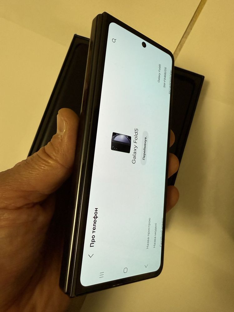Samsung Galaxy Fold5  12/256gb