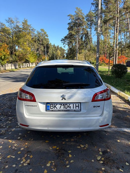 Продам власний автомобіль peugeot 508 2017