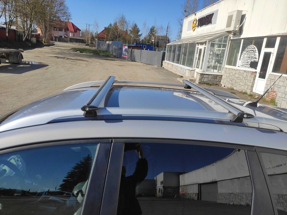 автомобіль Ford kuga 1