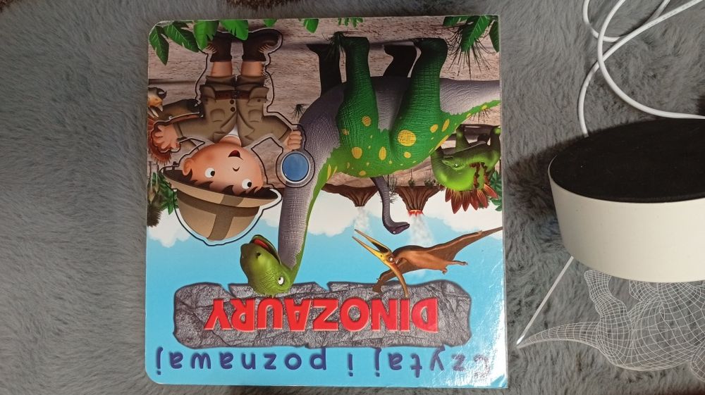 Zestaw dla fanów dinozaurów Draftozaur puzzle książka lampka