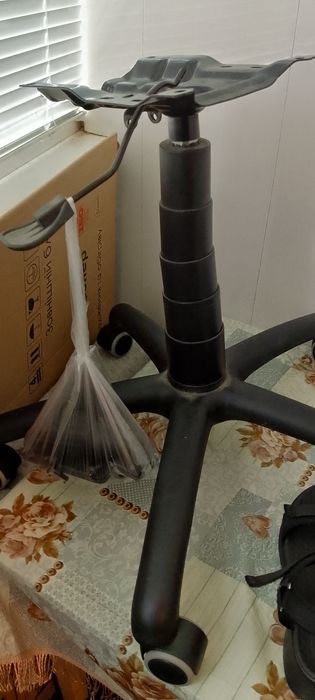 Стул компьютерный