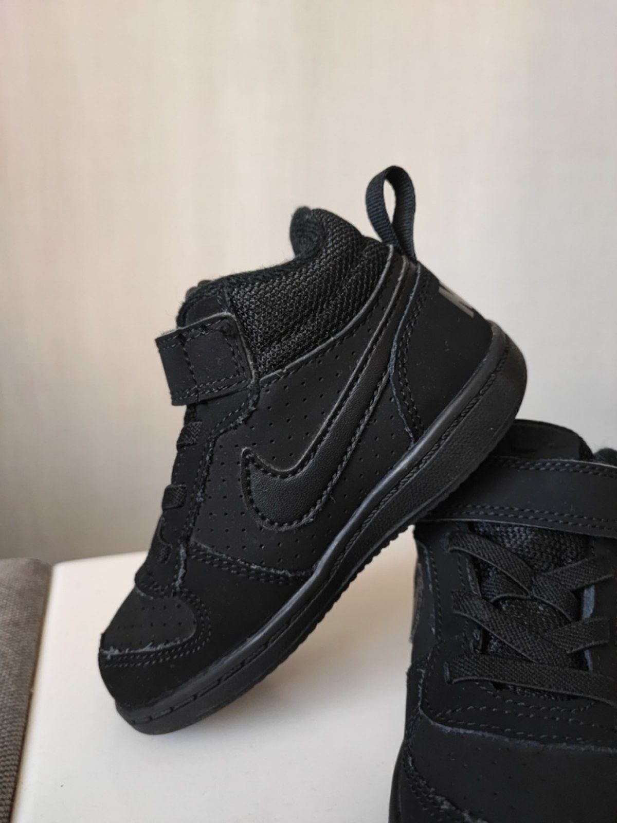 Кросівки Nike Court borough mid 870027-001