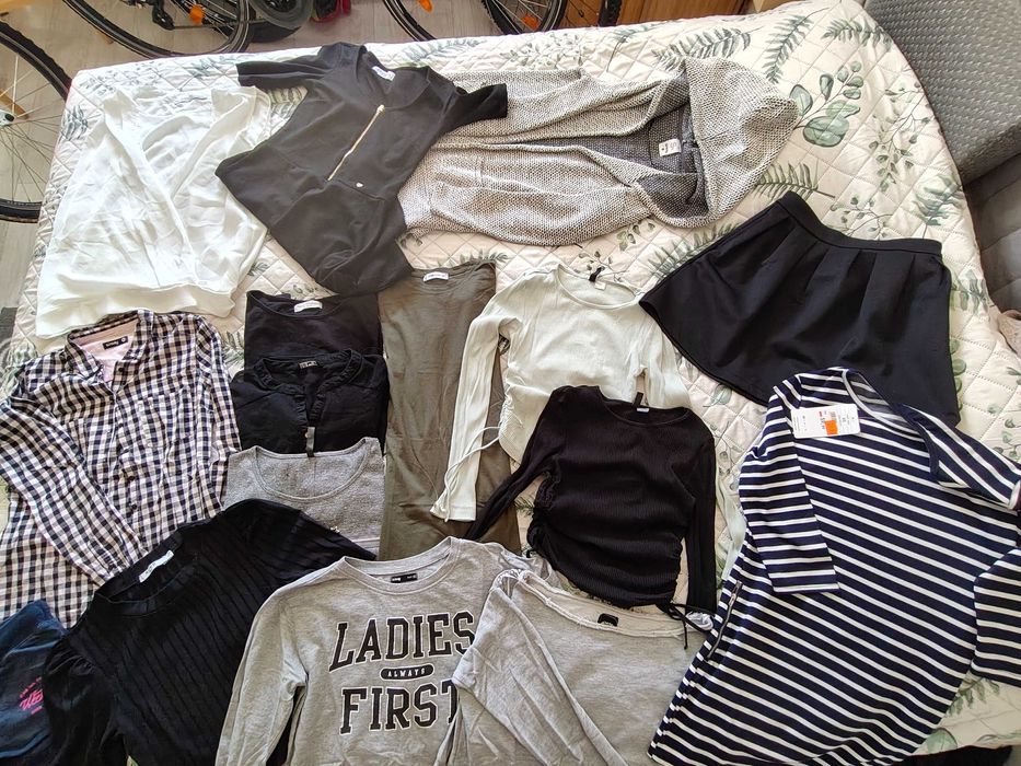 Zestaw ubrań damskich xS