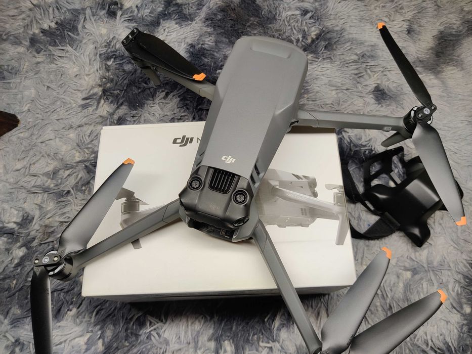 Дрон DJI Mavic 3 Classic мавік 3 класік mavik квадрокоптер