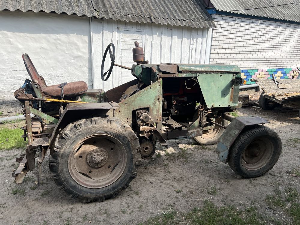 Саморобний трактор з двигуном Вепр14кк