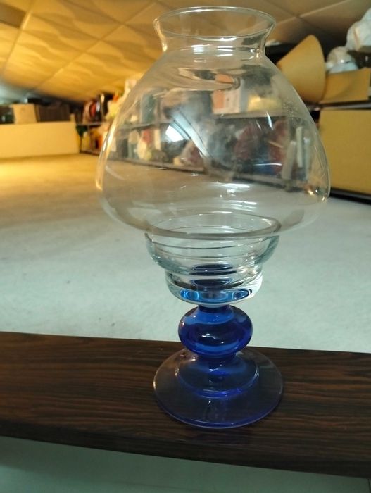 Lembrança de Fatima e candelabro em vidro