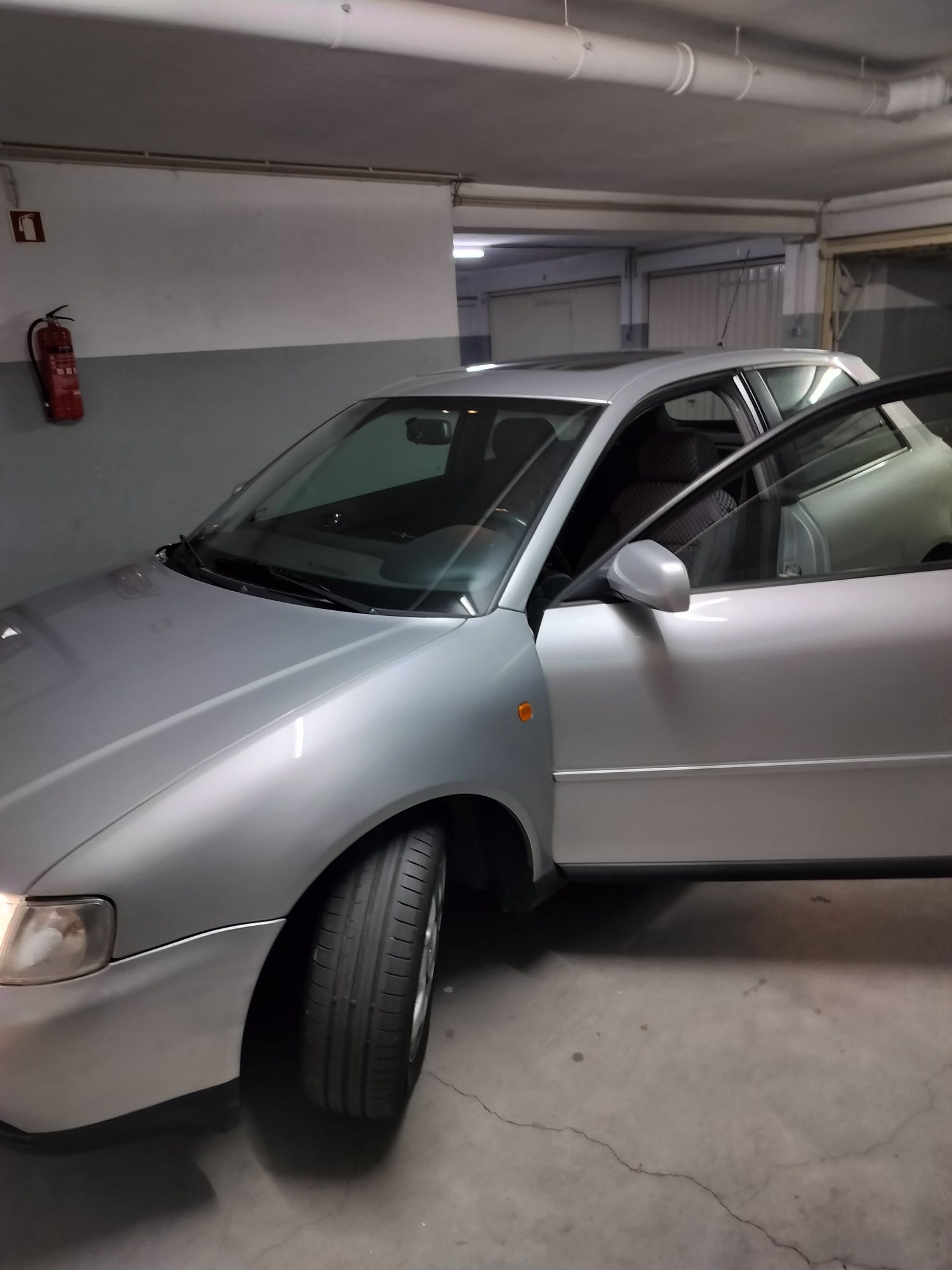 Audi A3 1.6 gasolina