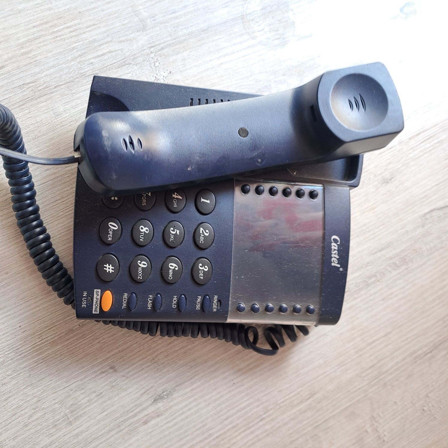 Telefon stacjonarny
