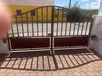 Portao de casa cor birdeux