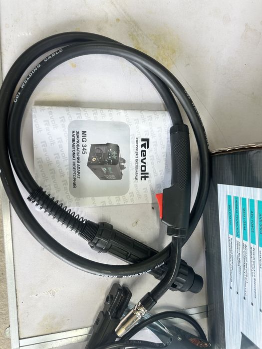 Сварочный полуавтомат Revolt MIG 345