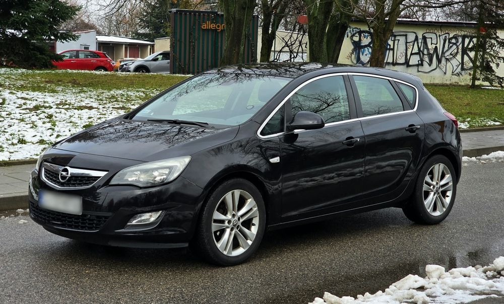 Opel Astra J 1.4 Turbo 140KM~Navi~Pakiet Winter~Bez Rdzy~Alufelgi~