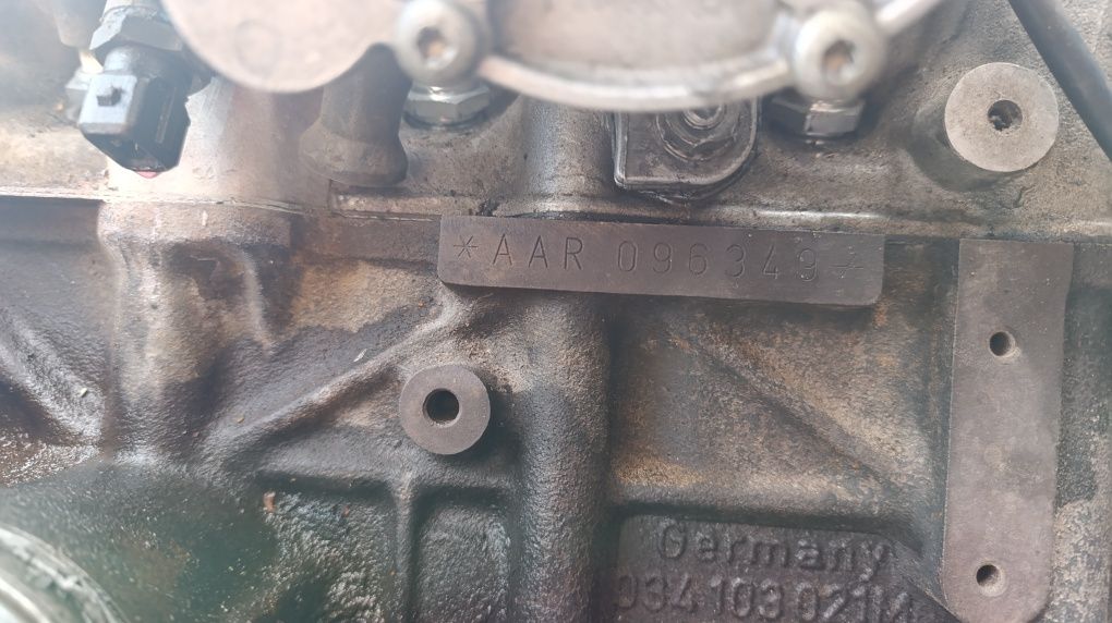 Продам двигун Ауді 100 С4 2.3 1992 рік