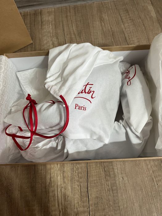 Christian Louboutin 36 розмір оригінал повний комплект