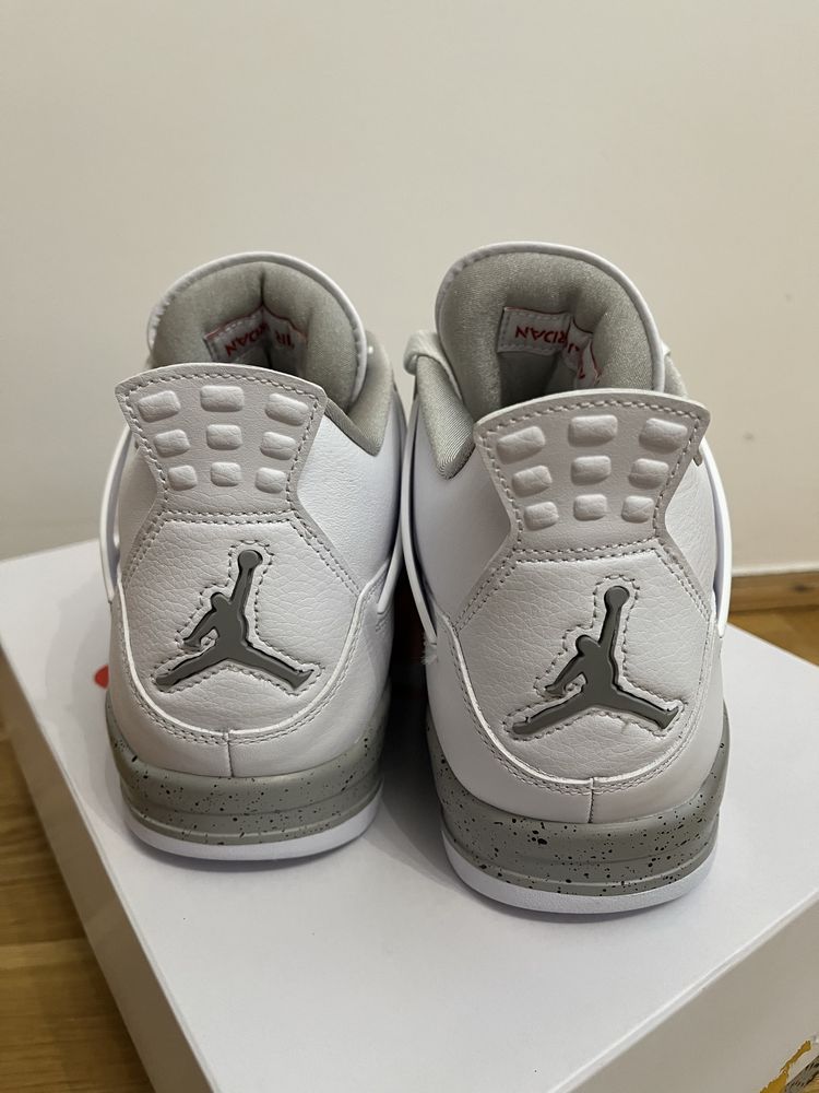 Buty Nike Air Jordan 4 White Oreo