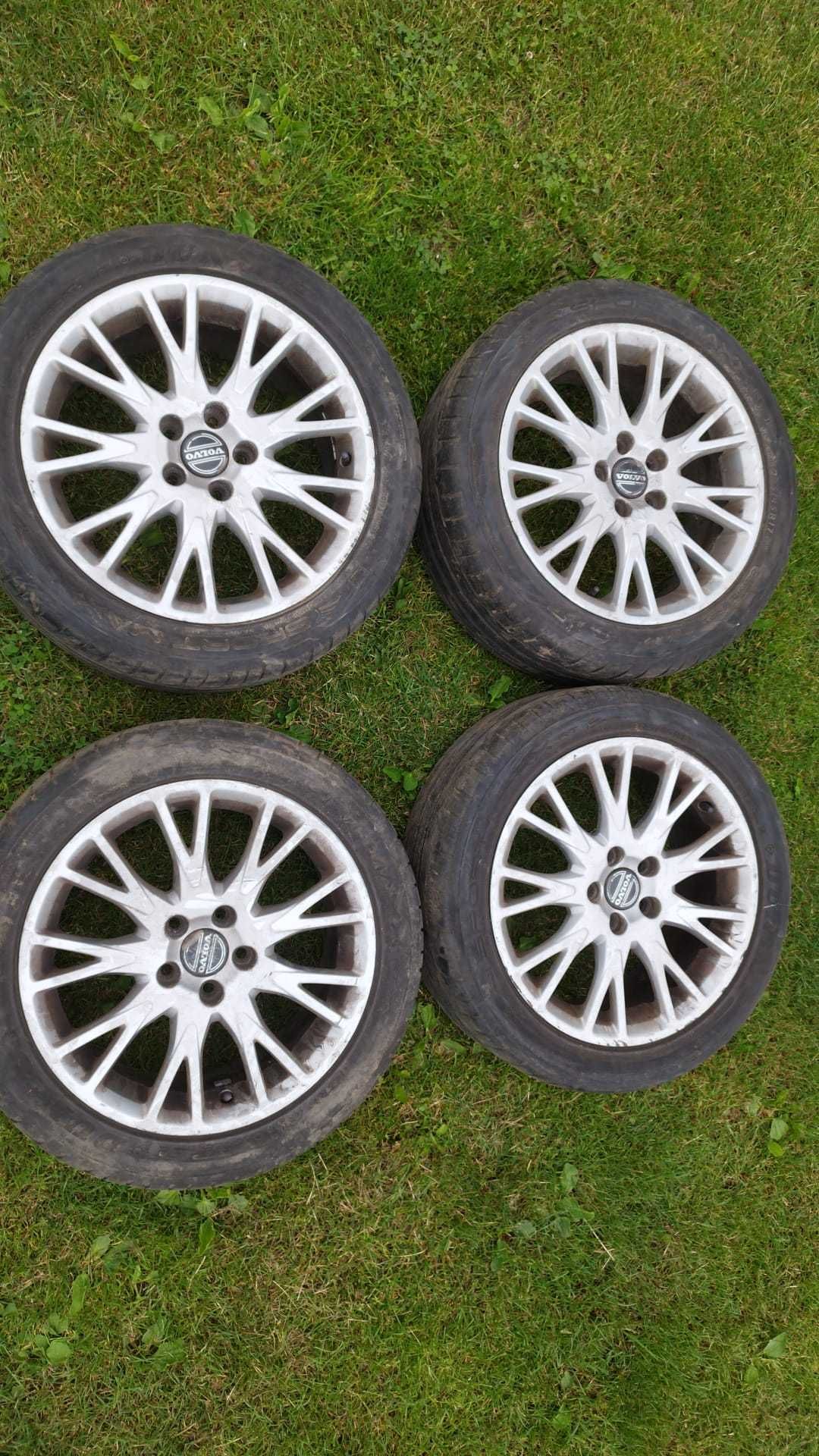 Volvo S60 2.5T AWD LPG Manual