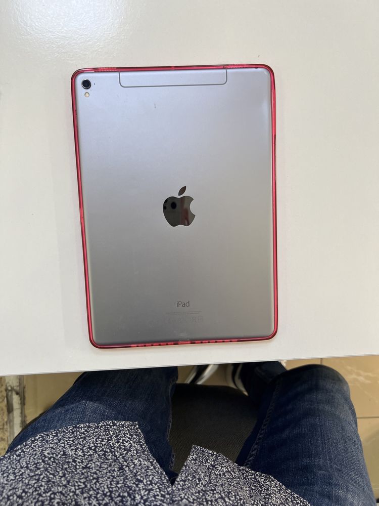 iPad Pro 9.7 128Gb WiFi+LTE