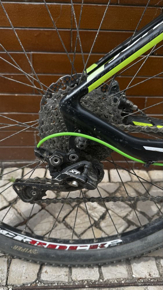 Bicicleta BTT Jorbi Carbono